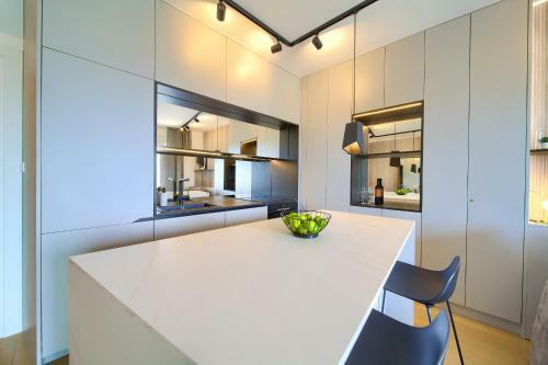 Apartment Diamar With Seaview