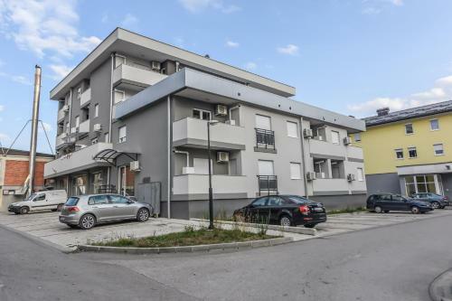Yasmin Apartment (pozega In Serbia)