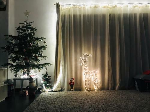 Andreea?s Cozy House For 5