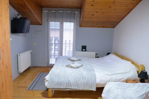 Hostal Royal Tsv Rooms