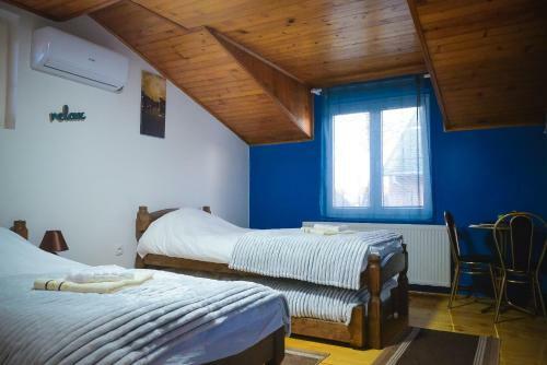 Hostal Royal Tsv Rooms