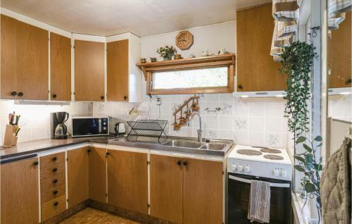 Stunning Home In Dalskog W/ Wifi And 2 Bedrooms