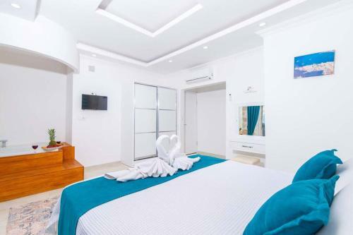 Kalkan'da Kiral?k Muhafazakar Jakuzili Villa