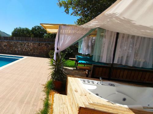 Kayak�y'de Kiral?k Muhafazakar Villa