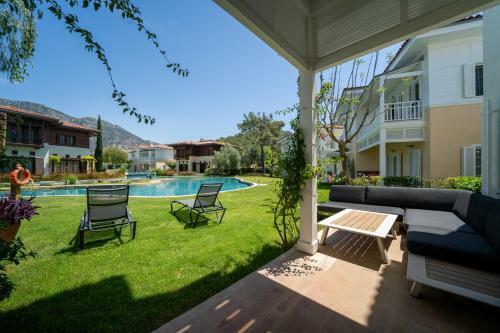 3br Villa In Portville
