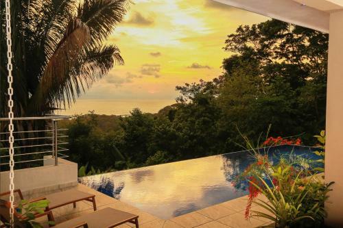 Casa Juliet - Ocean View Villa