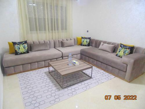 Apartamento Short Term Rentals