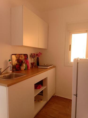Taza Hotel Apartment With Restaurant