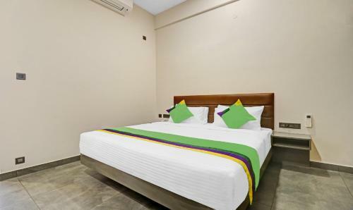 Hotel Treebo Trend Grand Vistara Airport Suites