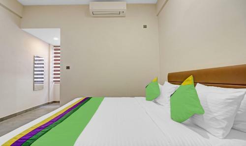 Hotel Treebo Trend Grand Vistara Airport Suites