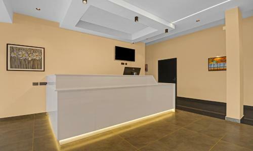 Hotel Treebo Trend Grand Vistara Airport Suites