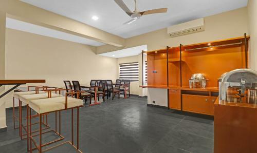 Hotel Treebo Trend Grand Vistara Airport Suites