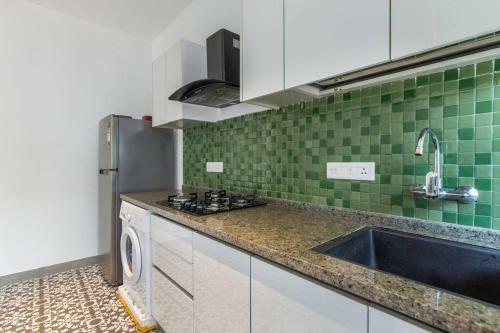 Apartamento 1br Calangute Nr Beach Pool Gym & Sunsets