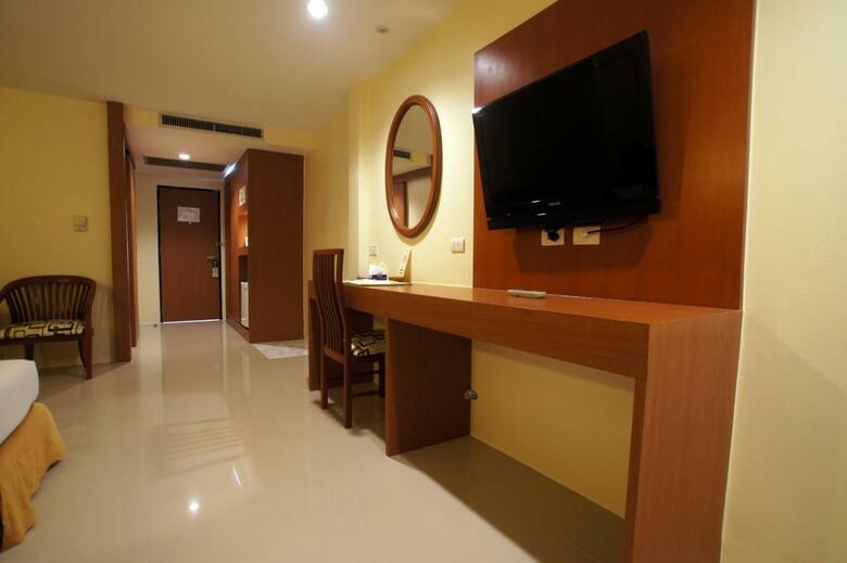 Hotel Khaolak Sunset Resort