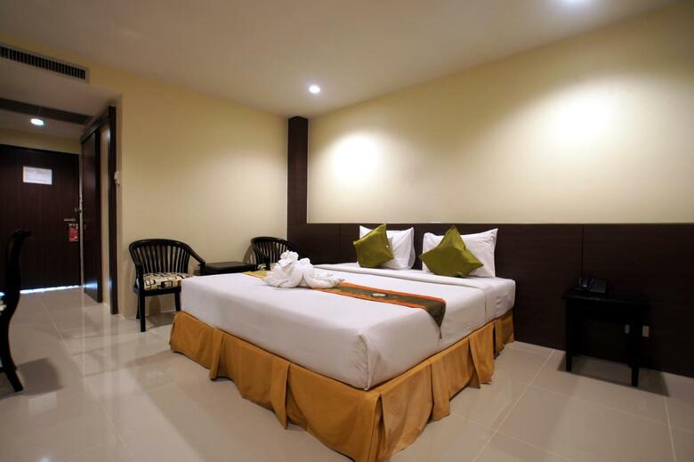 Hotel Khaolak Sunset Resort