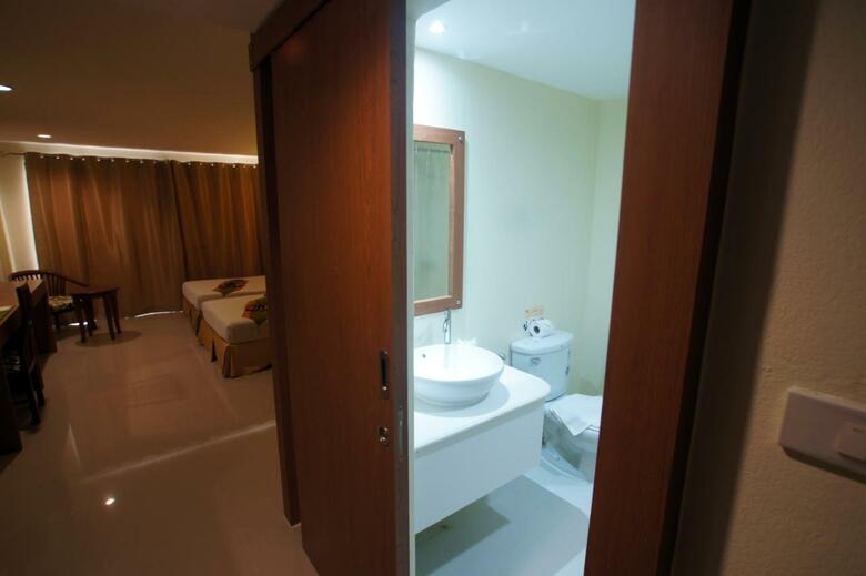 Hotel Khaolak Sunset Resort