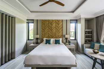 Hotel Layana Resort & Spa