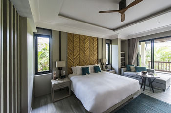 Hotel Layana Resort & Spa