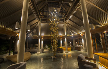 Hotel Layana Resort & Spa