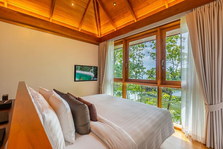 Hotel The Surin Phuket