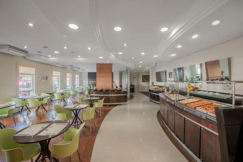 Hotel Intercity Express Porto Alegre
