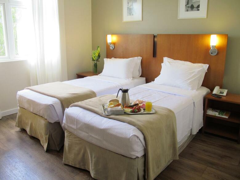 Hotel Intercity Express Porto Alegre