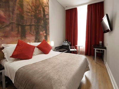 The Queen's Gate Hotel