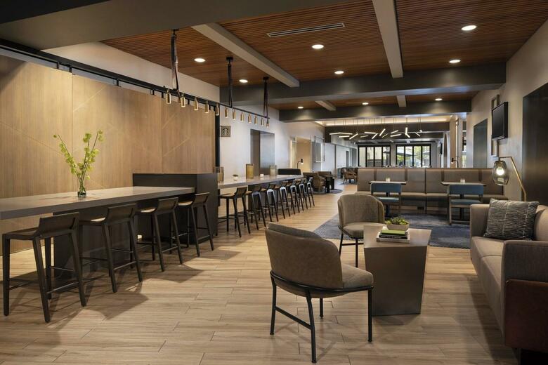 Hotel Santa Clara Marriott