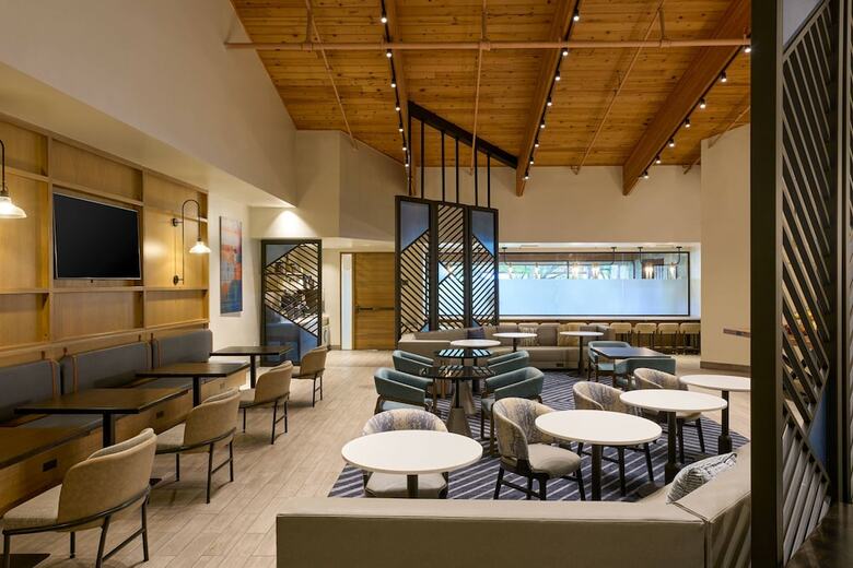 Hotel Santa Clara Marriott