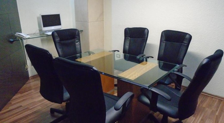 Hotel Abastos Plaza