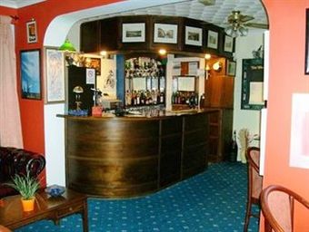 Hostal The Windward