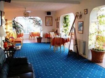 Hostal The Windward