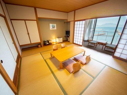 Kokumin Shukusha Marine Terrace Ashiya