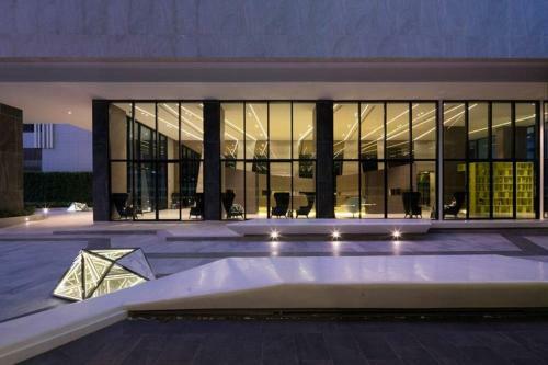 Apartamento Rooftop Infinity Swimming Pool Thebase Condo