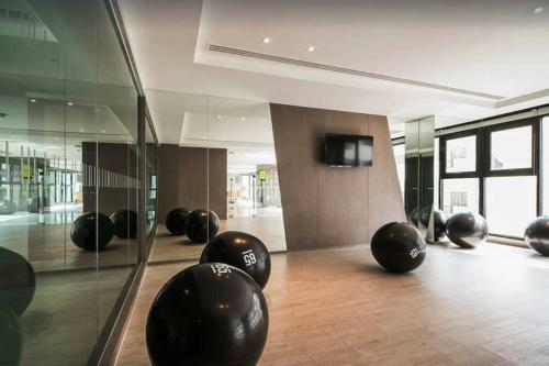 Apartamento Rooftop Infinity Swimming Pool Thebase Condo