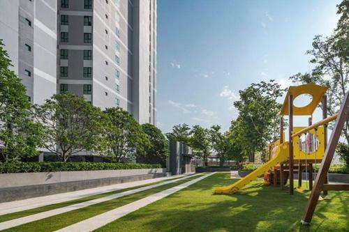 Apartamento Rooftop Infinity Swimming Pool Thebase Condo