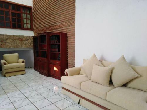 Casa Entera Con 3 Hab C/u Con Ba�o Propio+sof�cama
