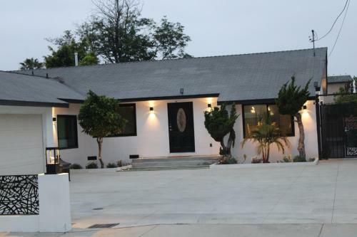 Pearl Beach Villa Huntington Beach