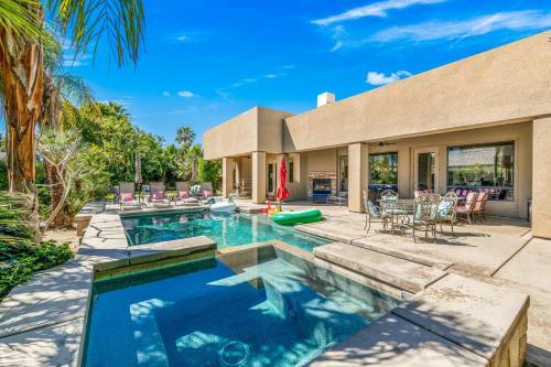 Modern Serenity Amazing Private Estate Private Pool Spa Amp Fire Pit