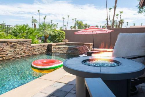 Indian Palms Saltwater Pool, Across Coachella