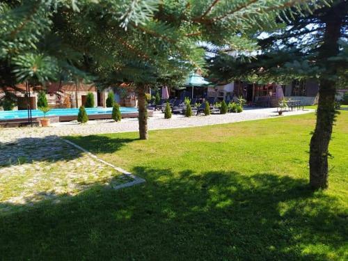 Hostal Villa Cross