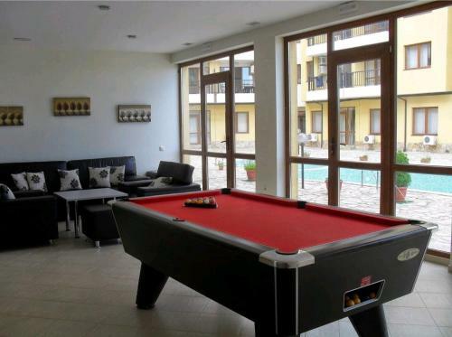 Brand New Apartment With Pool Gym And Playground