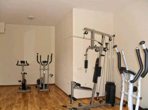 Brand New Apartment With Pool Gym And Playground