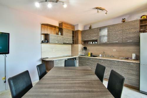 Apartamento Two Br Flat Close To Sea And Beach