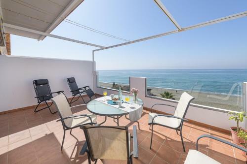 Wintowinrentals Great Apartment & 1st Line Beach