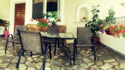 Apartamento Petros Garden ?ouse