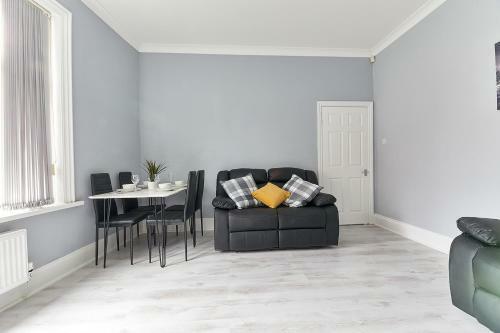 Modern 5 Bed House In Blyth
