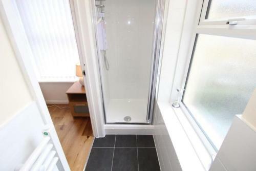 8 Palm Court - A Beautiful Two Bedroom Apartment!
