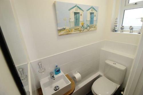 8 Palm Court - A Beautiful Two Bedroom Apartment!