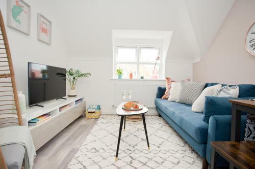 Apartamento Stylish 2 Bedroom Apt - Parking - 5 Mins Walk To Beach